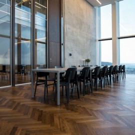 Massiv Røget Eg Mønsterstav. Natur. Dim. 20 x 65,5 x 393 mm. Ubehandlet.