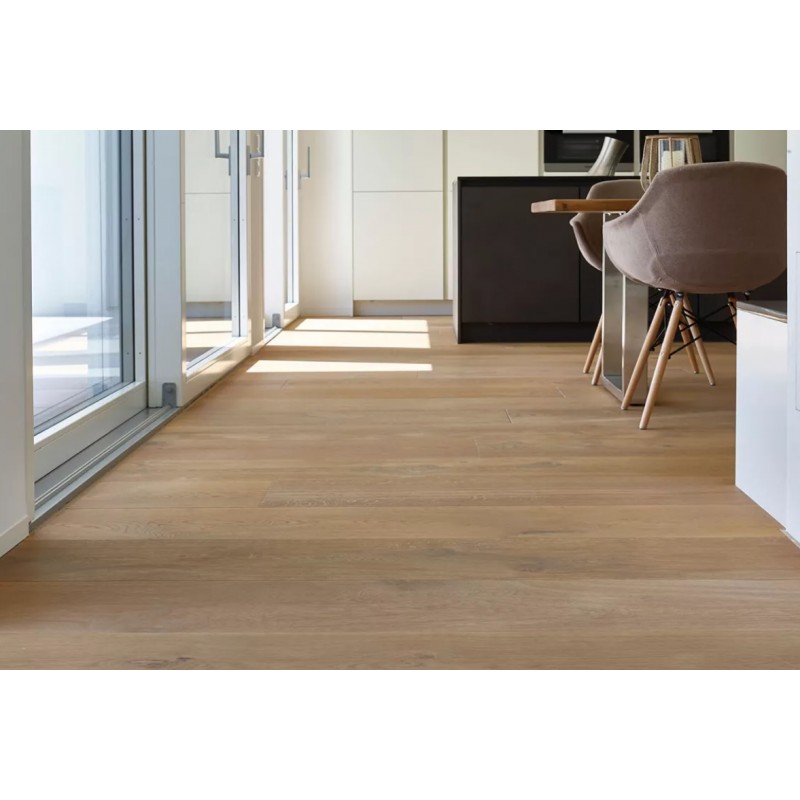 Massiv Eg Planker. Select. Dim. 22 x 300 mm. Længde: 5,1 til 6 meter. Ubehandlet.