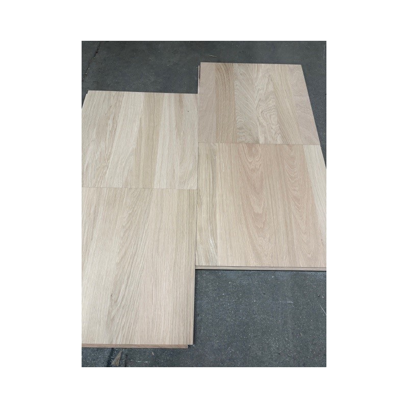 Lamel Eg Kvadrat. 6 Stave. Natur/Select. Dim. 12 mm x 304 x 304 mm. Skarpkantet. Ubehandlet.