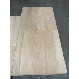 Lamel Eg Kvadrat. 6 Stave. Natur/Select. Dim. 12 mm x 304 x 304 mm. Skarpkantet. Ubehandlet.