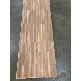 Lamel Valnød 6 stav. Parketbrædder. Staufen. Natur/Select. Skarpkantet. Dim. 22 x 114 x 1554 mm. Ubehandlet.