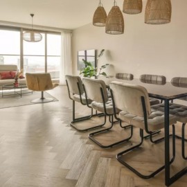 Massiv Eg Sildeben. ROBUSTA - Dim. 15 x 100 x 700 mm. Mikro afrundet kanter. Ubehandlet.