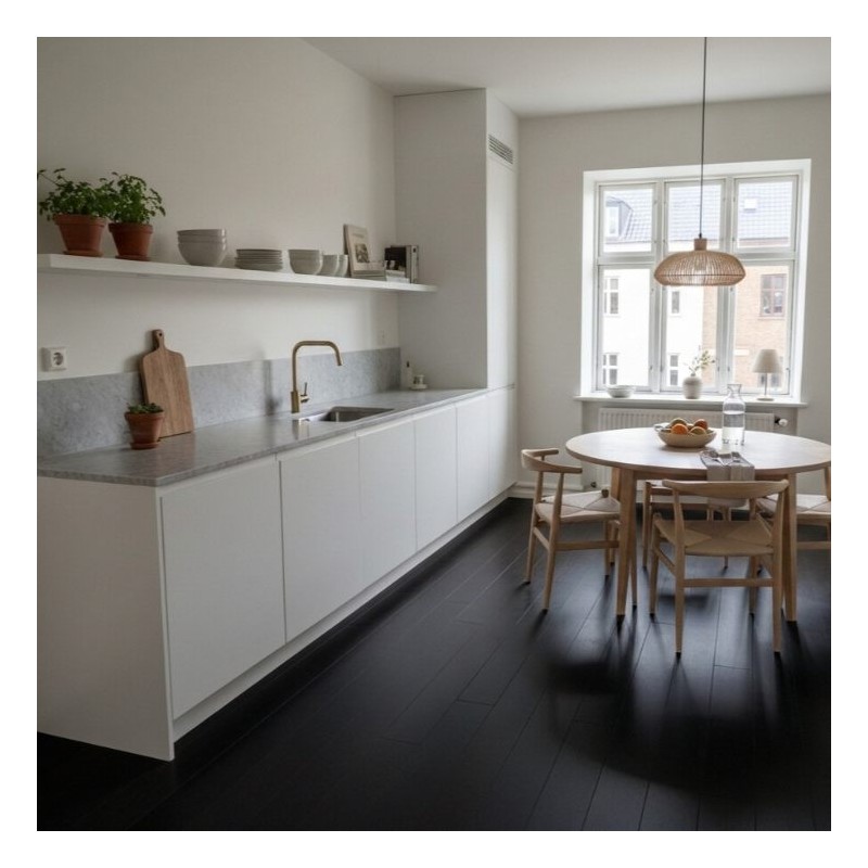 Bambus Ekstrem. Massiv. Dim. 14 x 135 x 1830 mm. Børstet. Black Diamond matlak.