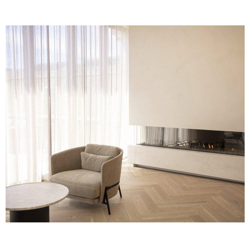 Massiv Eg Sildebensplank. Dim. 15 mm x 129 x 774 mm. Olieret.