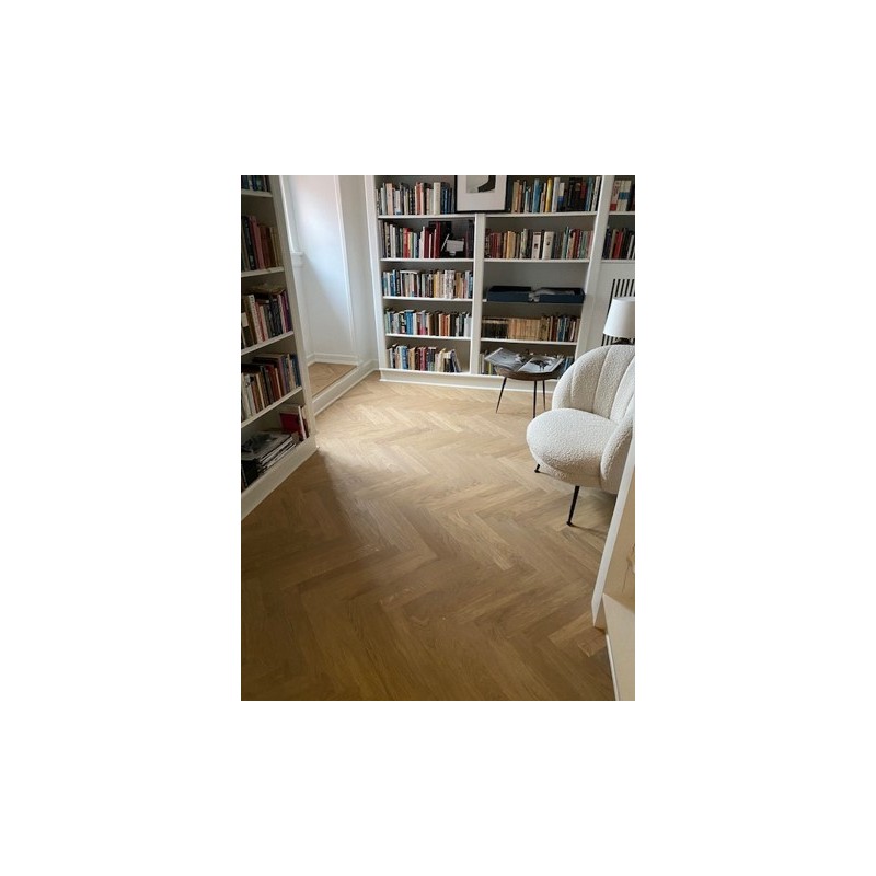 Massiv Eg Sildeben. Natur / Select. Dim. 15 x 70 x 500 mm. Skarpkantet. Ubehandlet.
