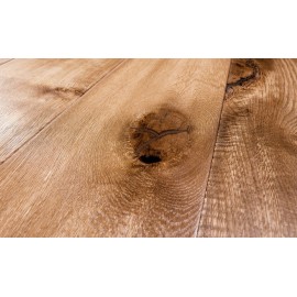 Eg Hultaby. 1 stav. Naturolie. Håndskrabet. Faset kanter. Hvid.