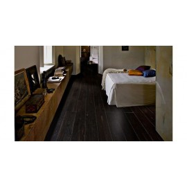 Eg Nouveau Charcoal. 2 stav. Mat lak. Børstet. Fasede kanter. Sort.