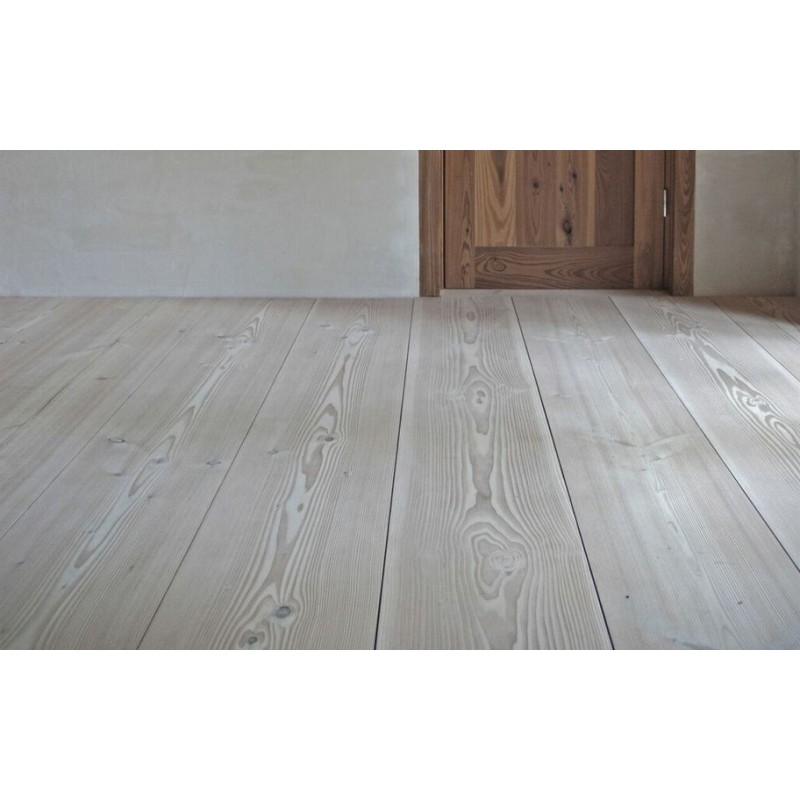 Massiv Douglas Planker. Natur. Dim. 28 x 200 mm. Faldende længder: 2 til 5 meter. Ubehandlet.