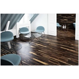 Massiv Moseeg Parket. Variation. Dim. 14 mm x 129 x 0-1890 mm. Ultramat lakeret.