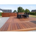 Massiv Ipe Terrasseplanker. Dim. 25 x 140 mm. Glat/Glat. Længde: 2150-6050 mm.