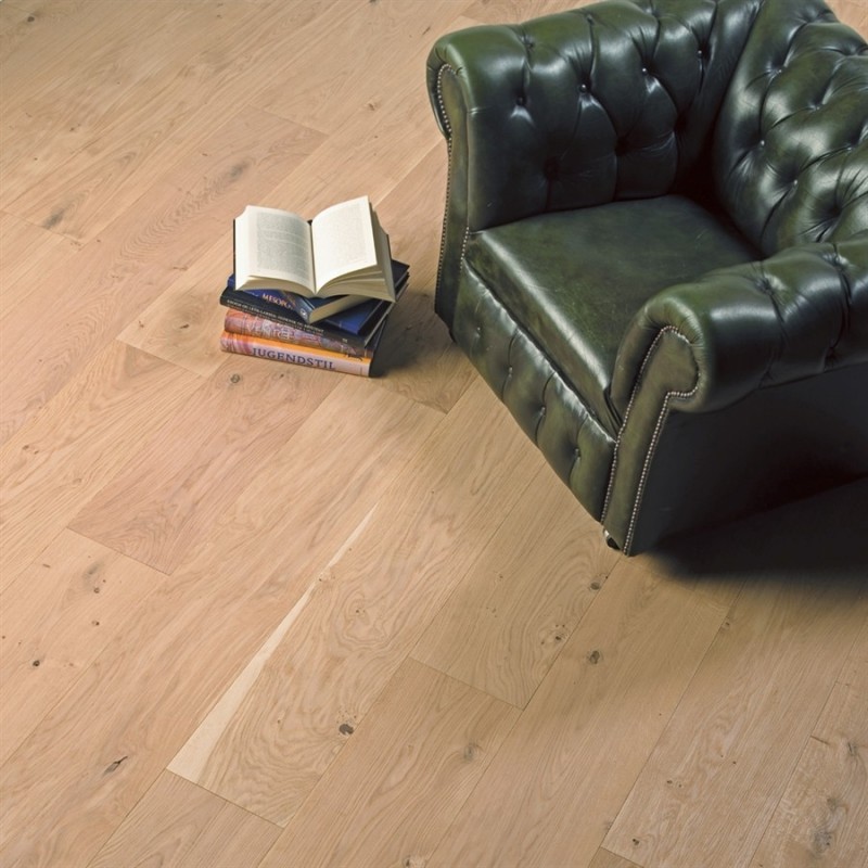 Lamel Eg Planker. Prestige Atlantic. Dim. 15 x 235 mm. Hvid hårdvoksolie.