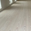 Massiv Douglas Planker. Skarpkantet. Dim. 28 x 240 mm x 3 til 5 meter. Ubehandlet.